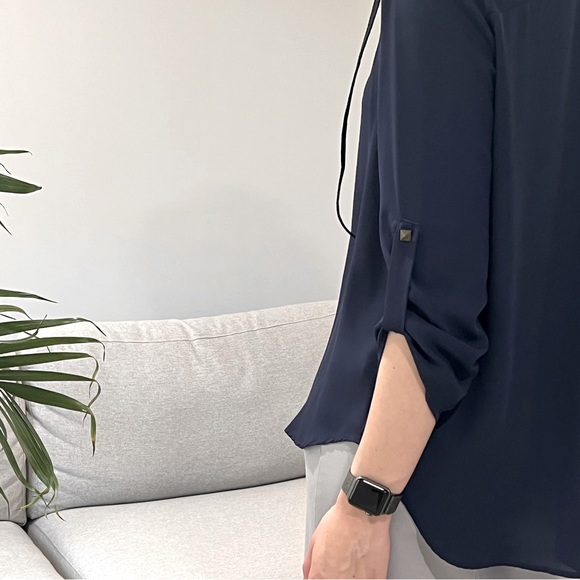 Top - Picture 2 of 2